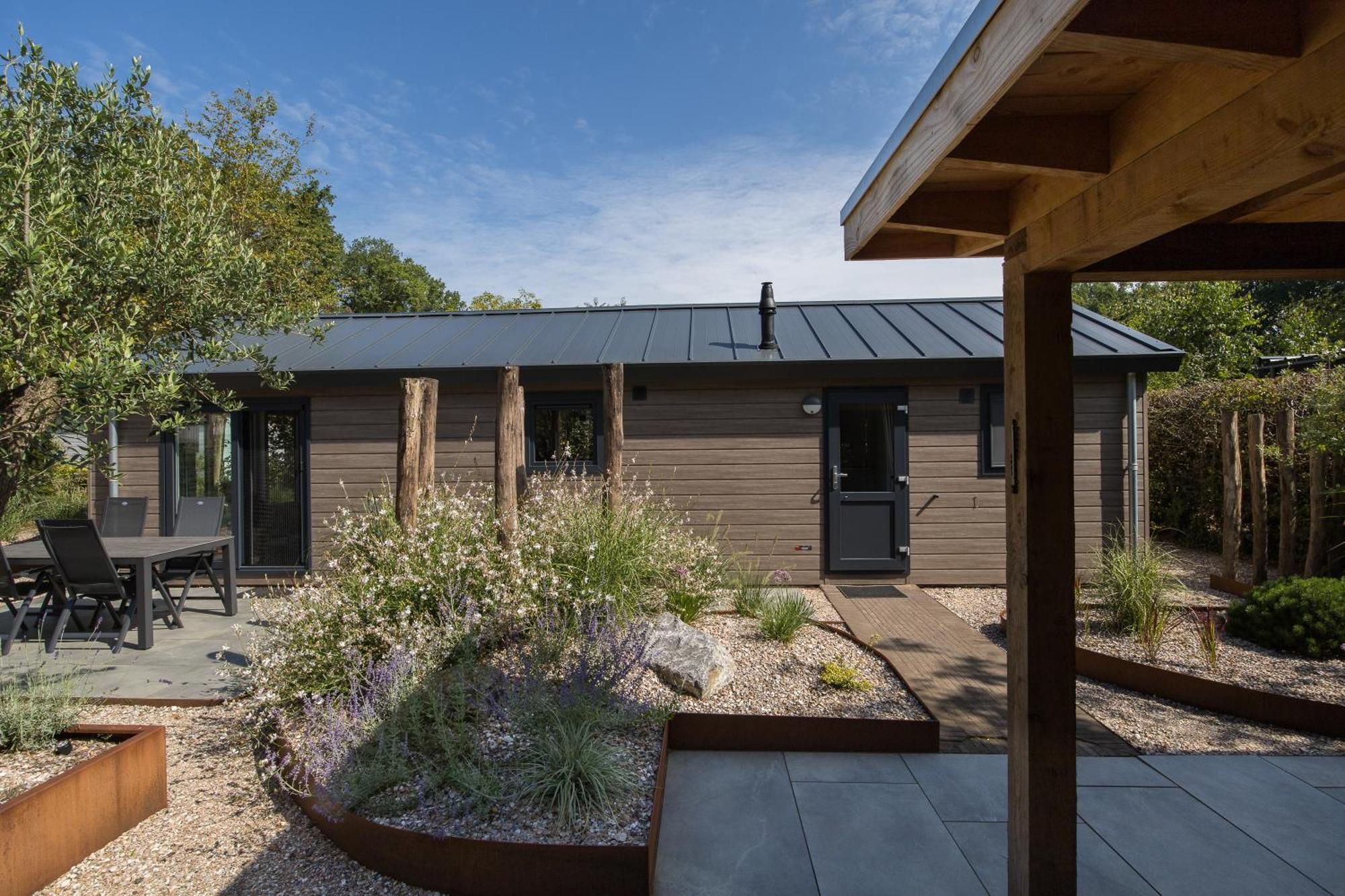 אפ Modern Ingericht Chalet Op Groen Park Op De Veluwe מראה חיצוני תמונה